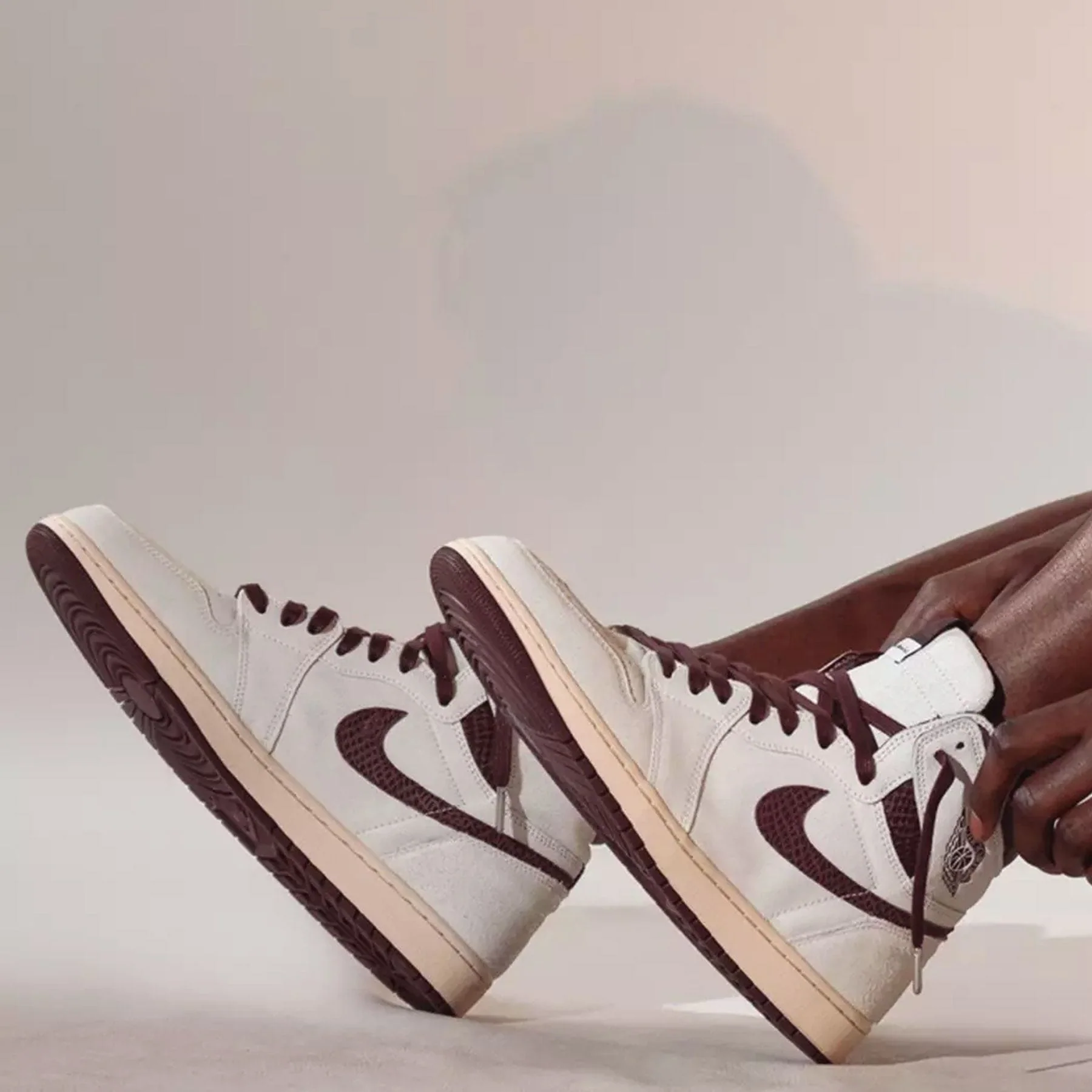 A Ma Maniére x Air Jordan 1 High OG 'Airness' - Image 8