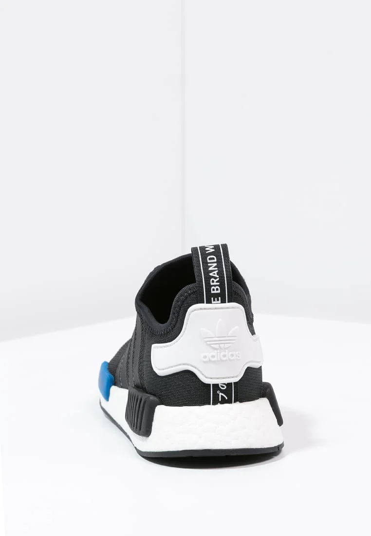 adidas NMD RUNNER 'core black-white' - Image 4