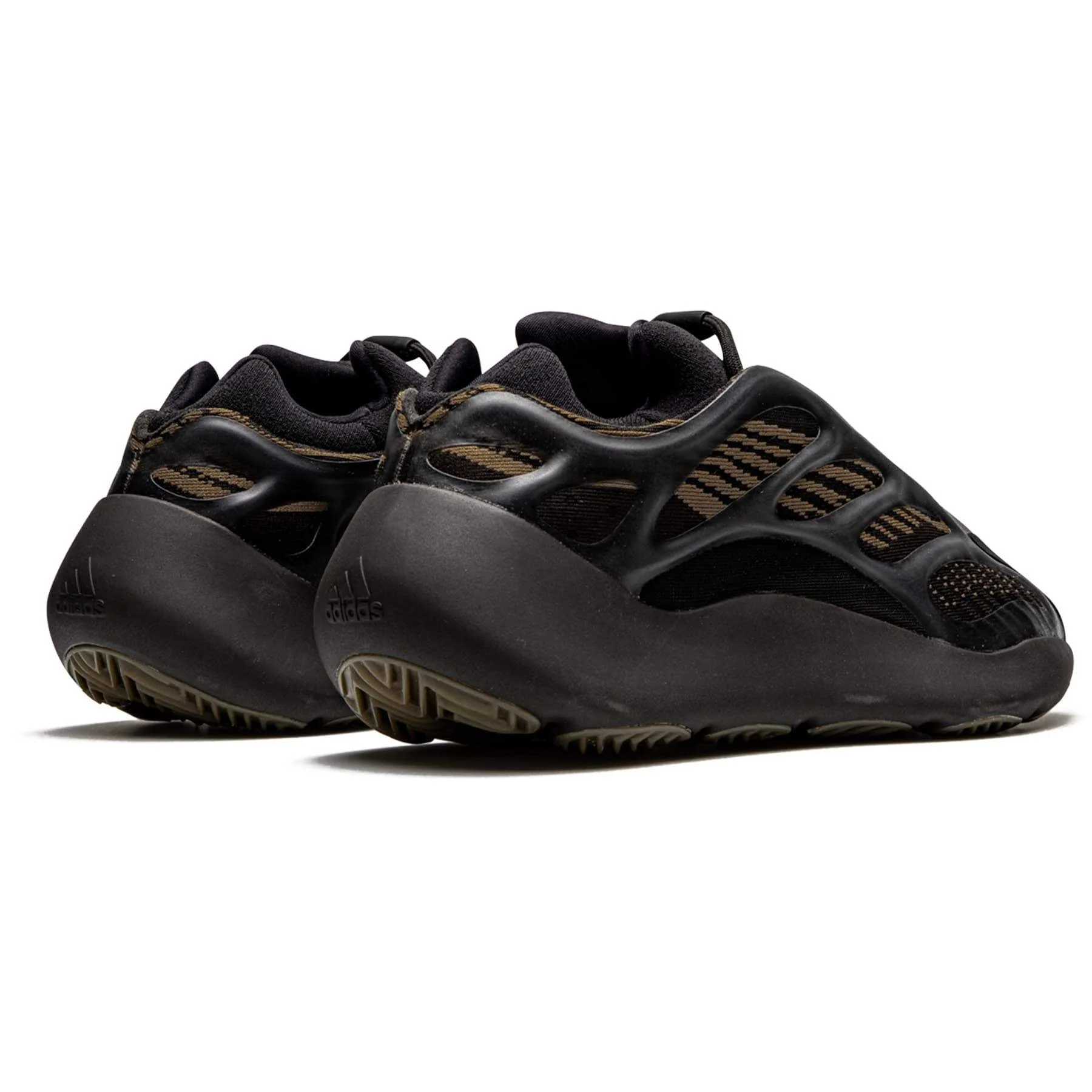 adidas Yeezy 700 V3 'Clay Brown' - Image 3