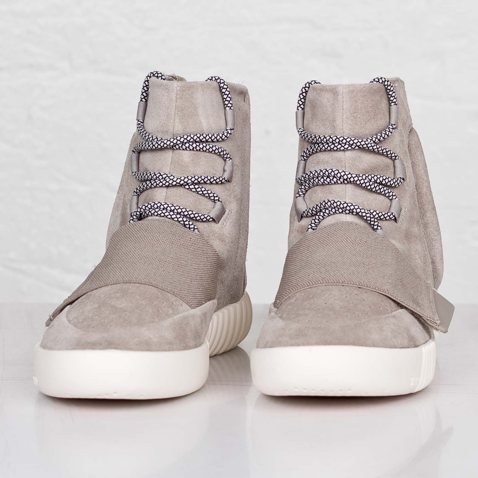 adidas Yeezy Boost 750 'OG' - Image 2
