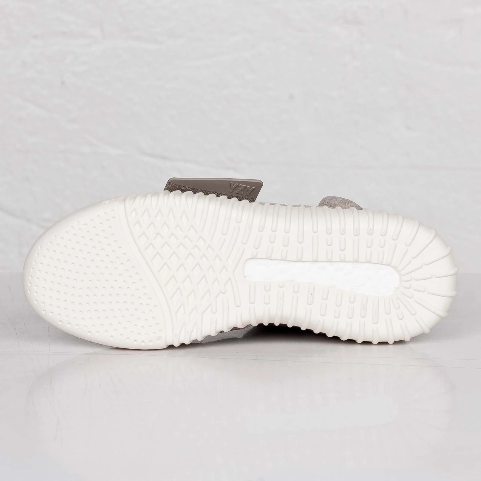 adidas Yeezy Boost 750 'OG' - Image 8