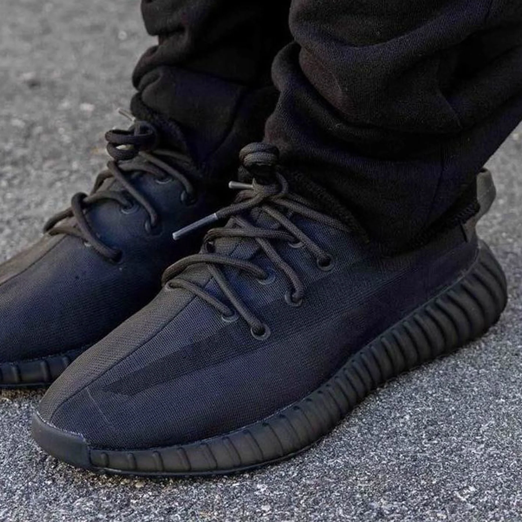 adidas Yeezy Boost 350 V2 'Mono Cinder' - Image 6