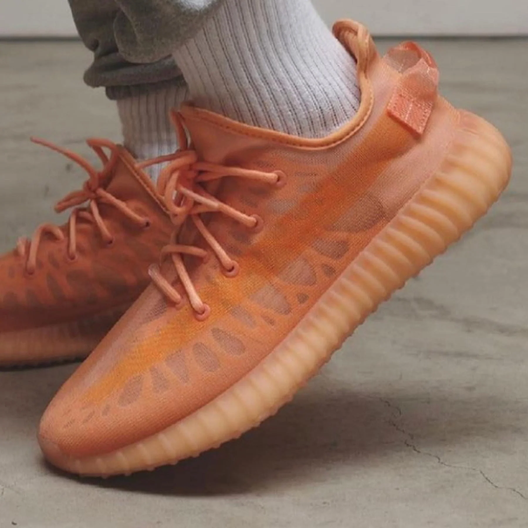 adidas Yeezy Boost 350 V2 'Mono Clay' - Image 7