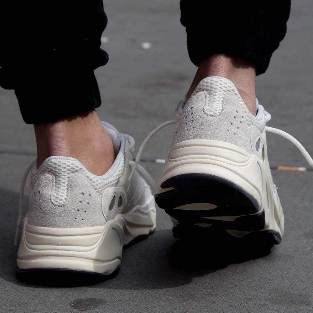 Adidas Yeezy Boost 700 Analog - Image 6