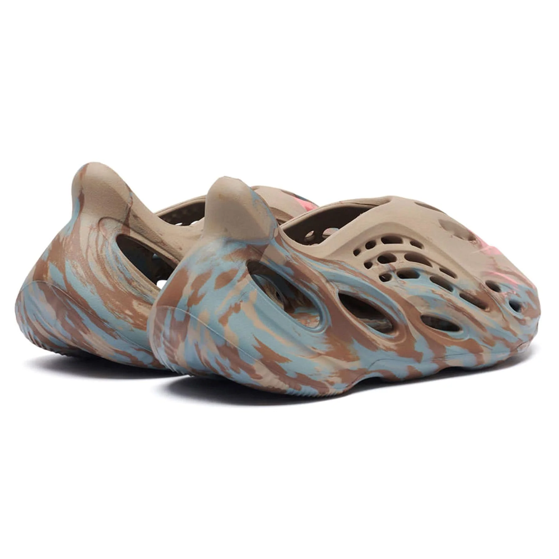 adidas Yeezy Foam Runner 'MX Sand Grey' - Image 3