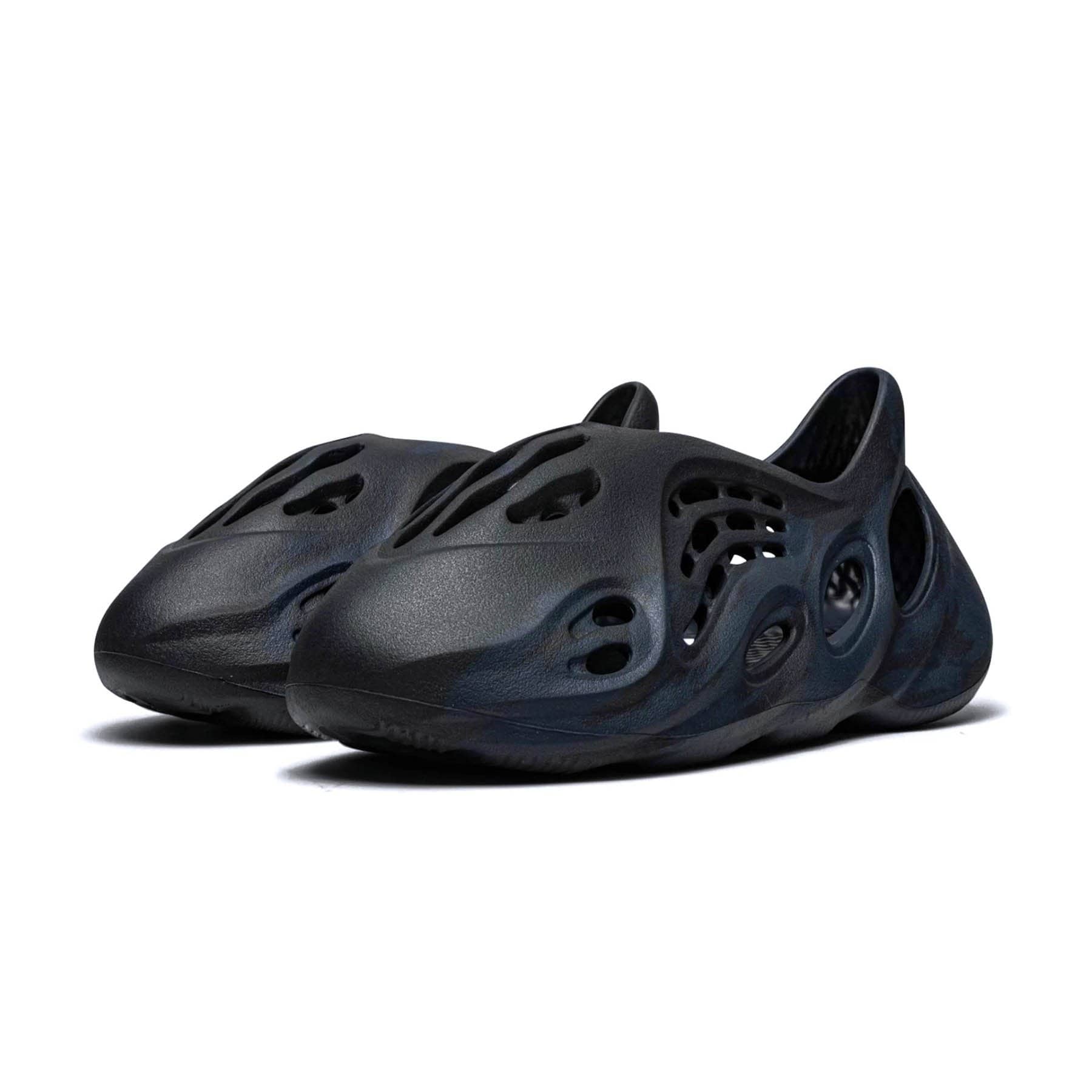 adidas Yeezy Foam Runner Kids 'Mineral Blue' - Image 2