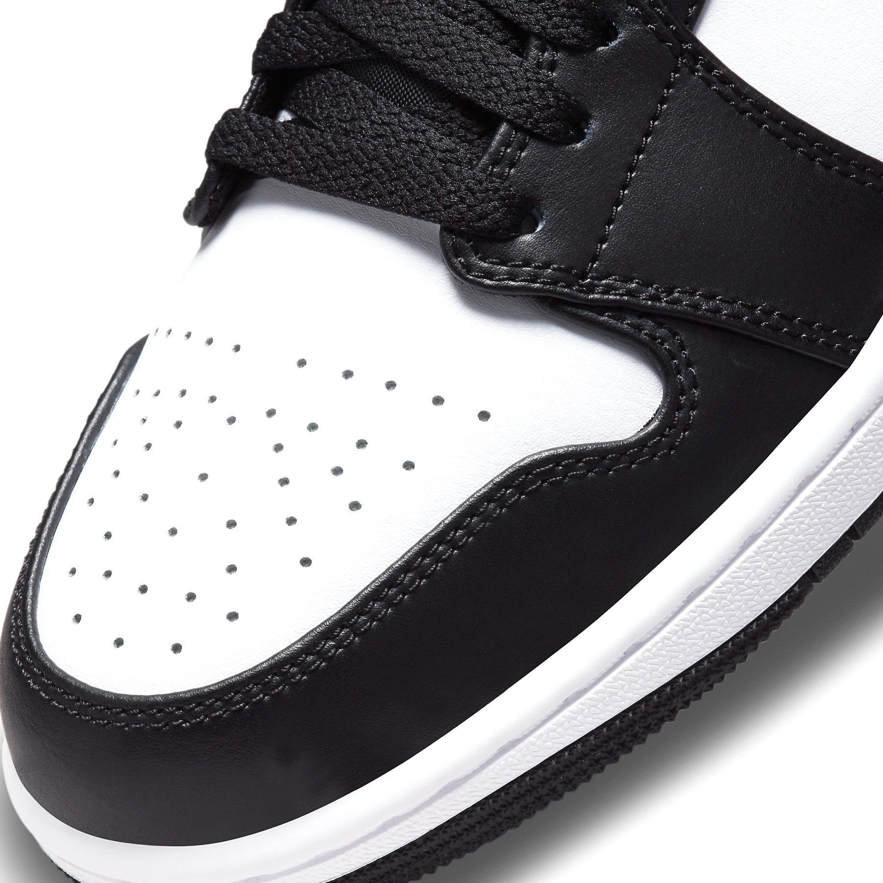Air Jordan 1 Low 'Black Medium Grey' - Image 6