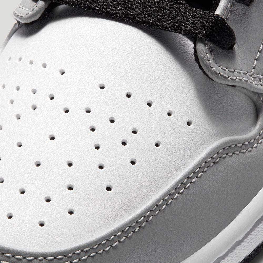 Air Jordan 1 Low “Light Smoke Grey” - Image 6