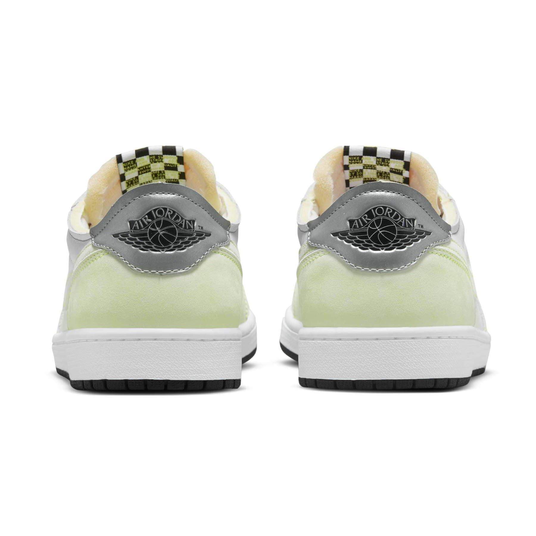 Air Jordan 1 Low OG 'Ghost Green' - Image 4