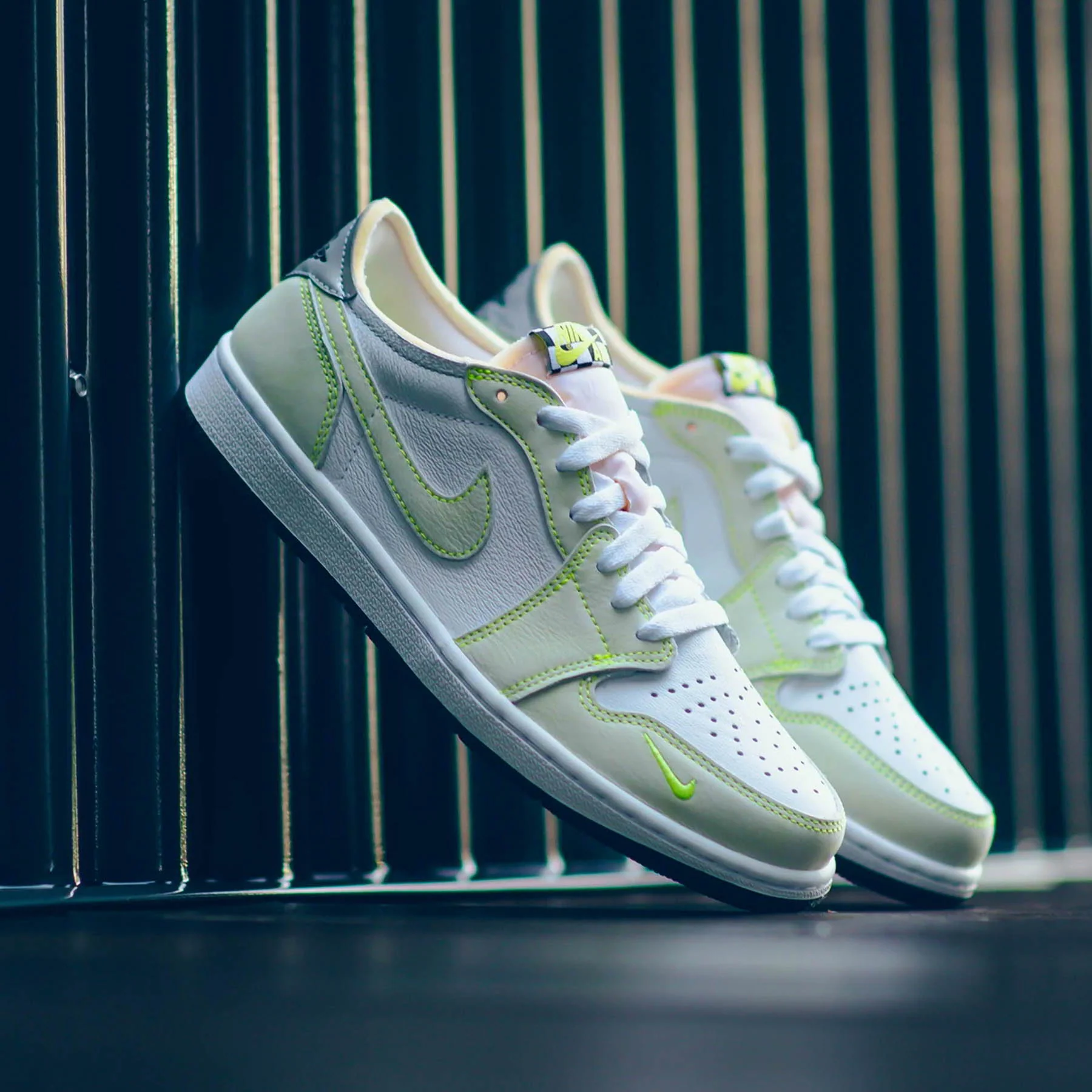 Air Jordan 1 Low OG 'Ghost Green' - Image 6