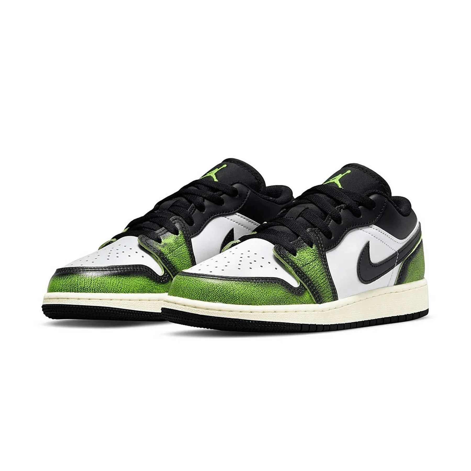 Air Jordan 1 Low SE GS Electric Green - Image 2