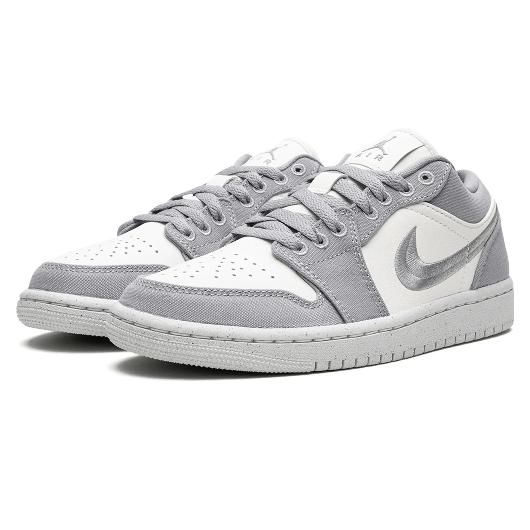 Air Jordan 1 Low SE Wmns 'Light Steel Grey' - Image 2