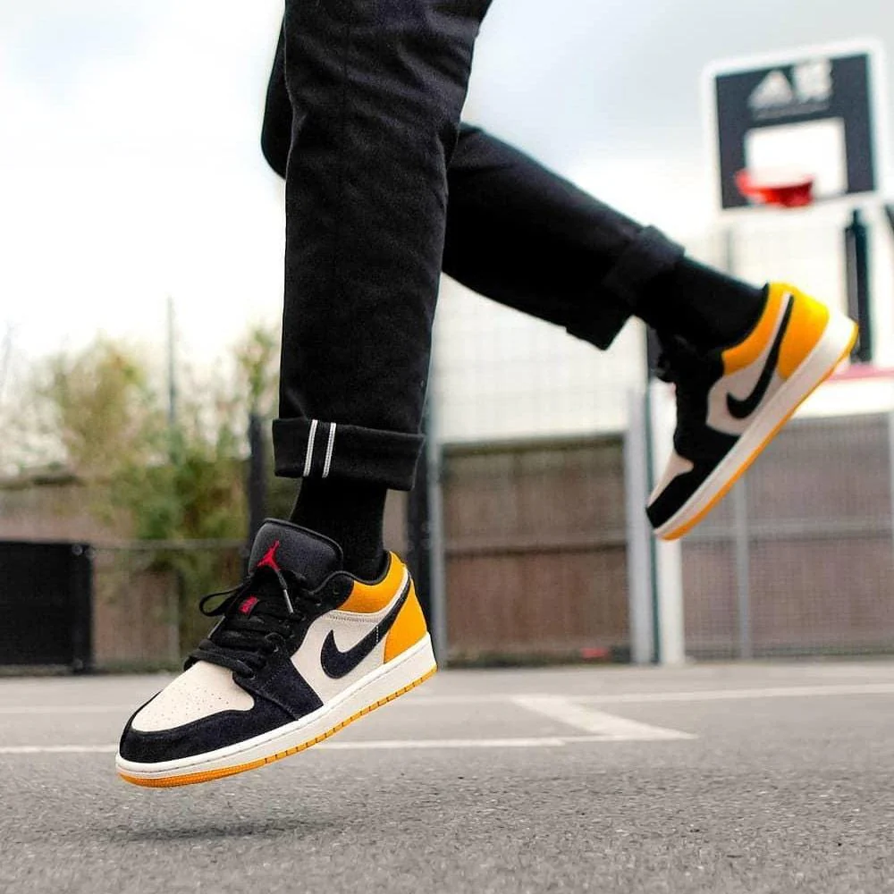 Air Jordan 1 Low 'University Gold' - Image 7