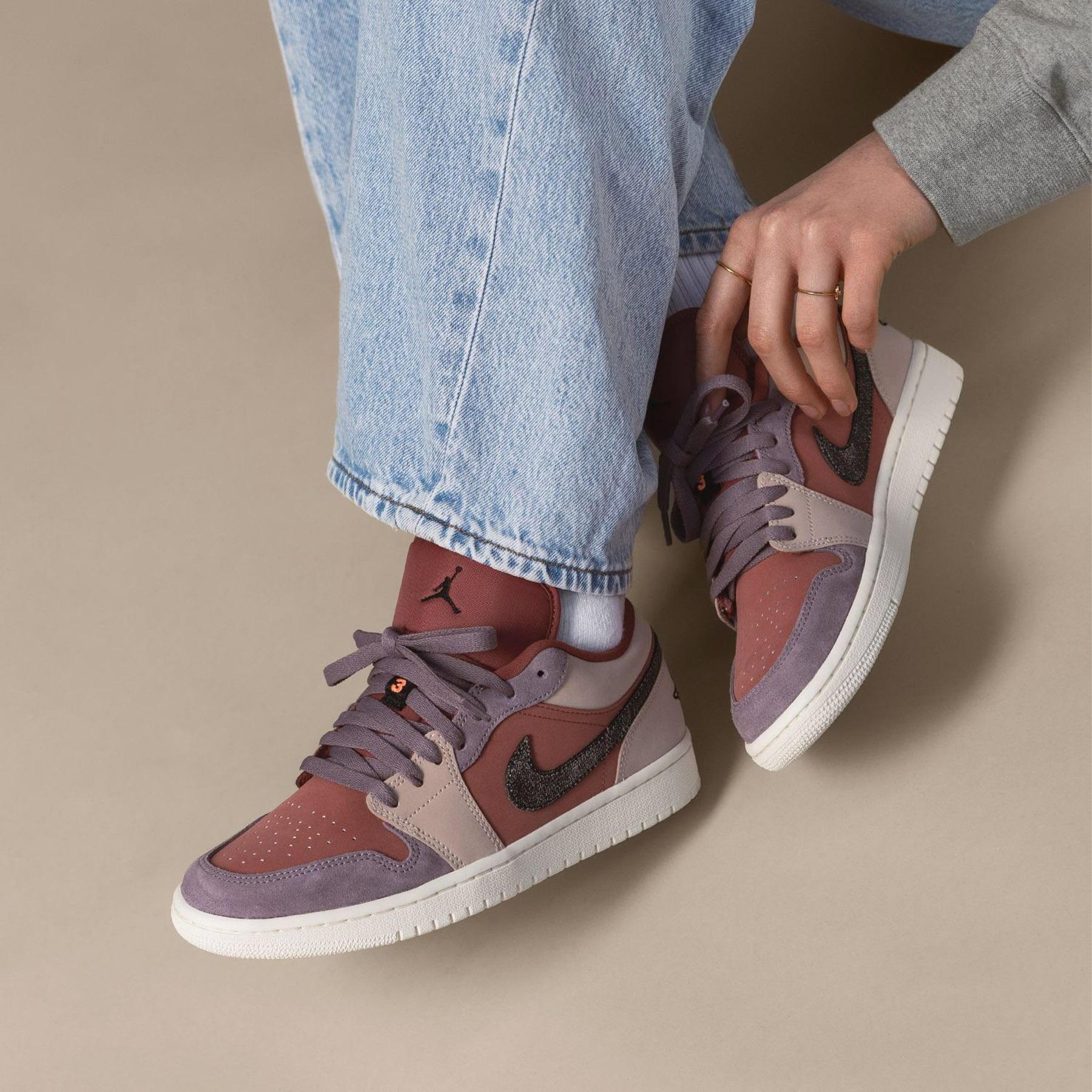 Air Jordan 1 Low Wmns 'Canyon Rust' - Image 6