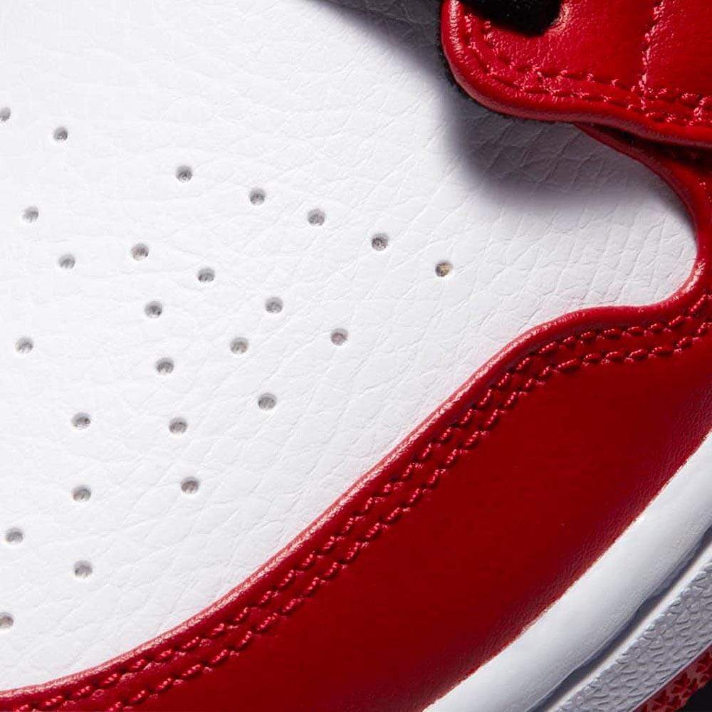 Air Jordan 1 Mid 'Chicago' 2020 - Image 7