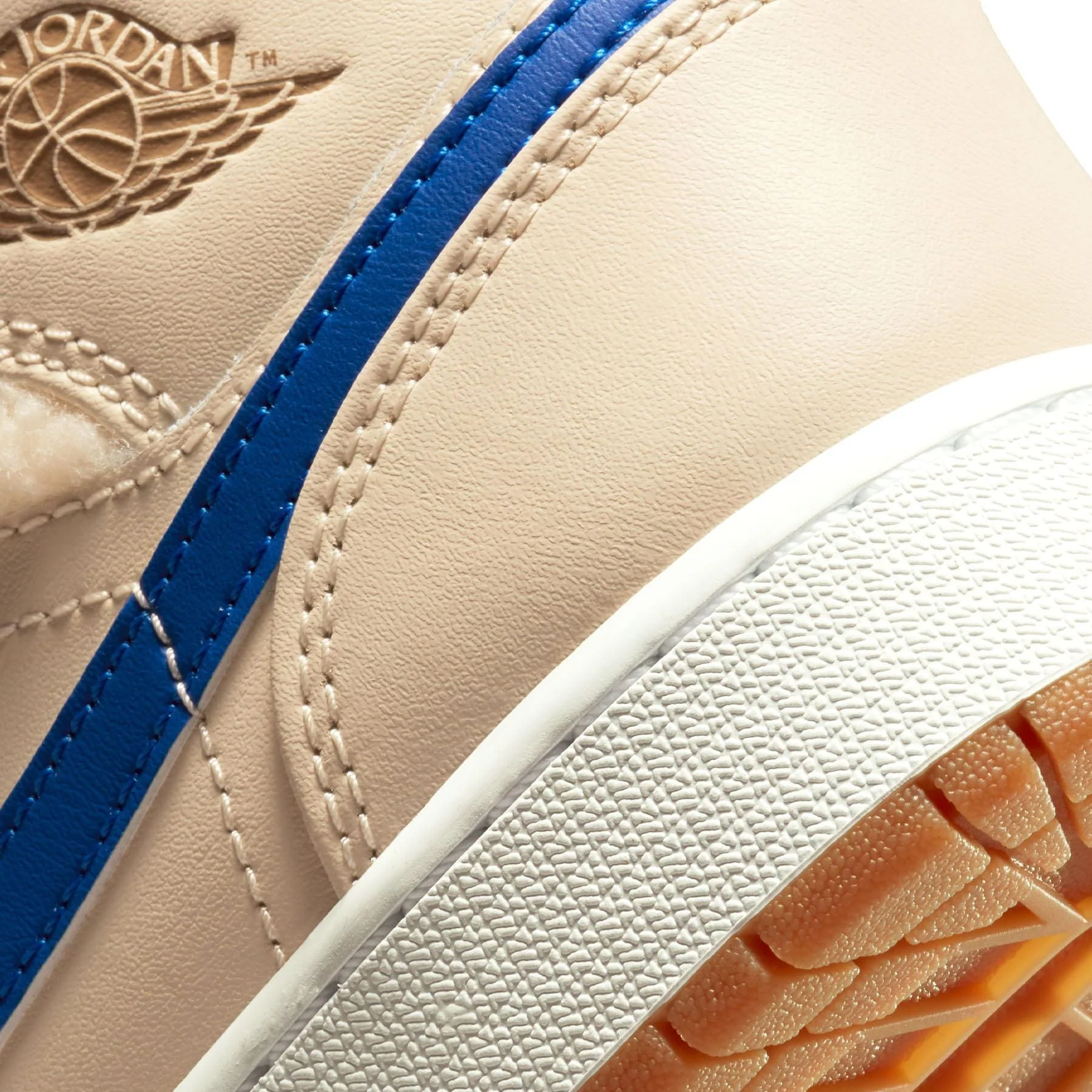 Air Jordan 1 Mid Utility GS 'Fleece' - Image 7