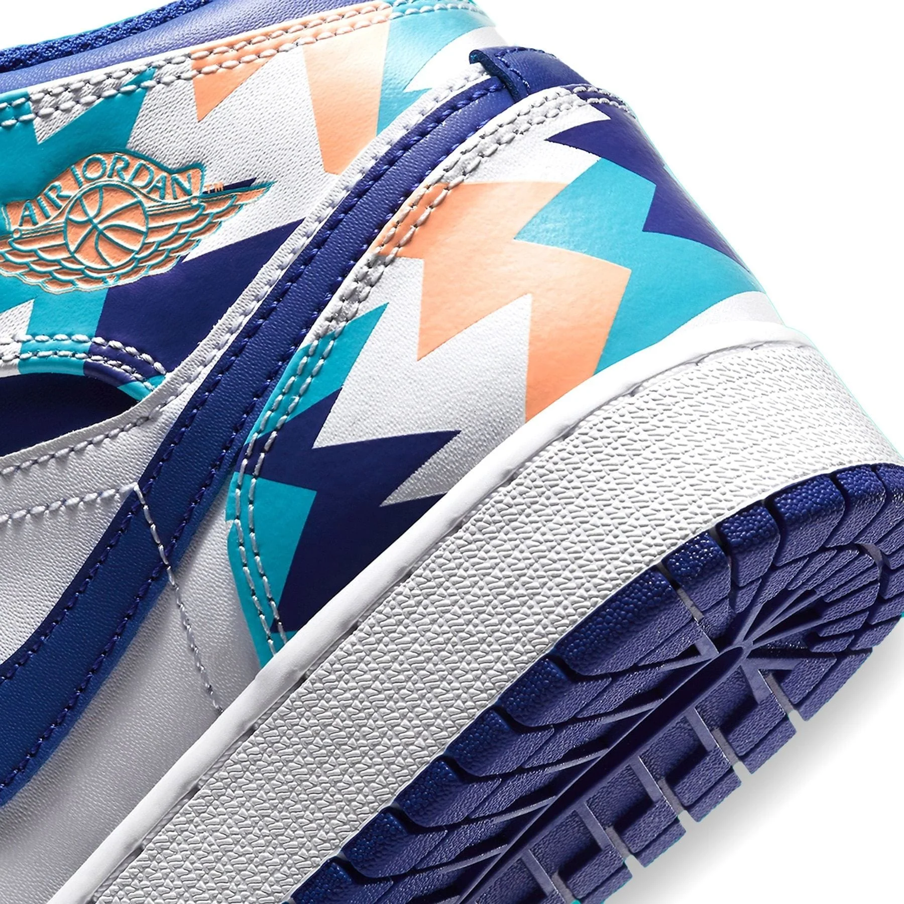 Air Jordan 1 Mid GS 'Geometric Print' - Image 7