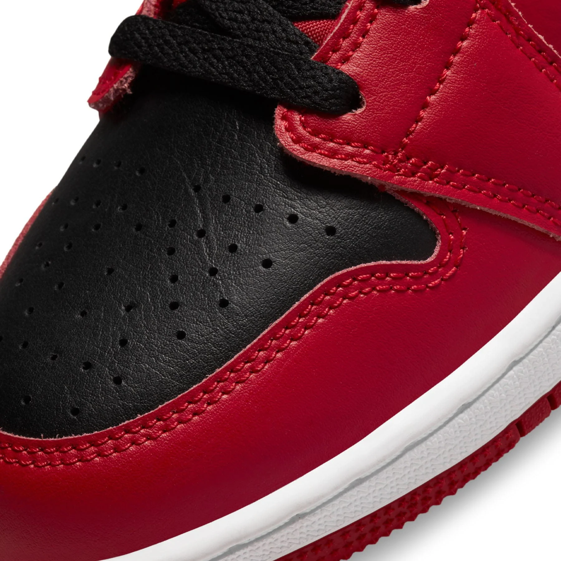 Air Jordan 1 Mid GS 'Reverse Bred' - Image 6