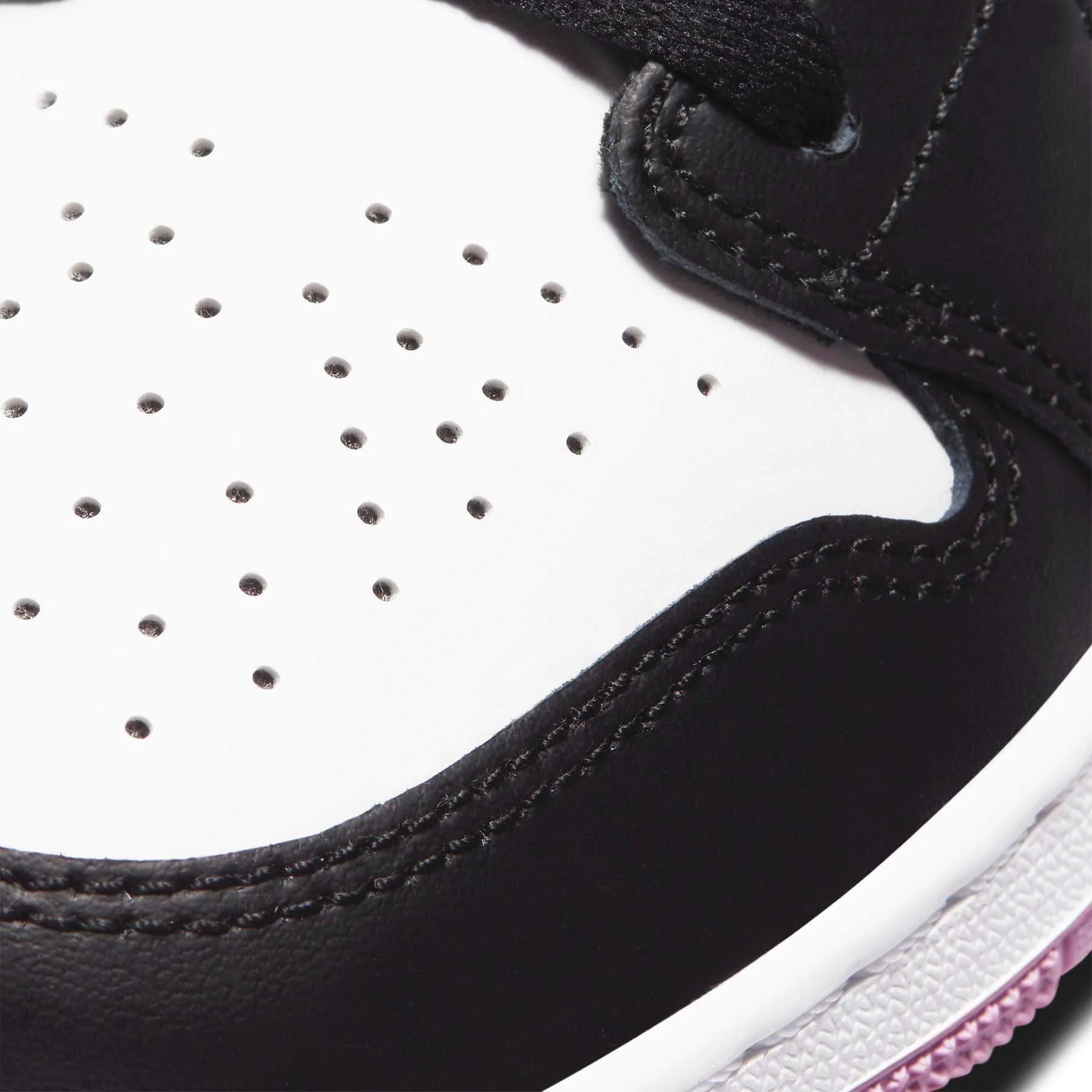 Air Jordan 1 Mid GS 'White Light Arctic Pink' - Image 7