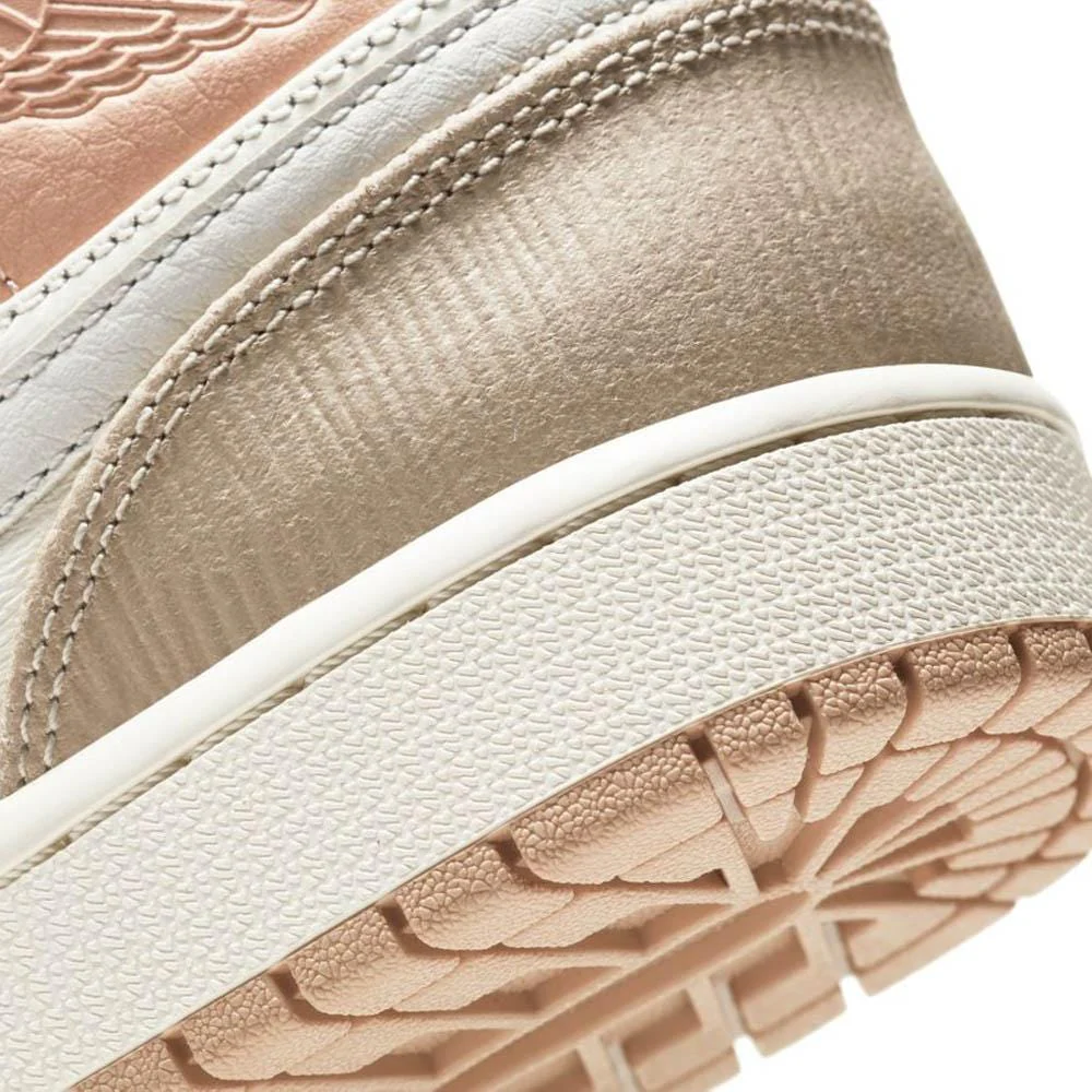 Air Jordan 1 Mid 'Milan' - Image 7