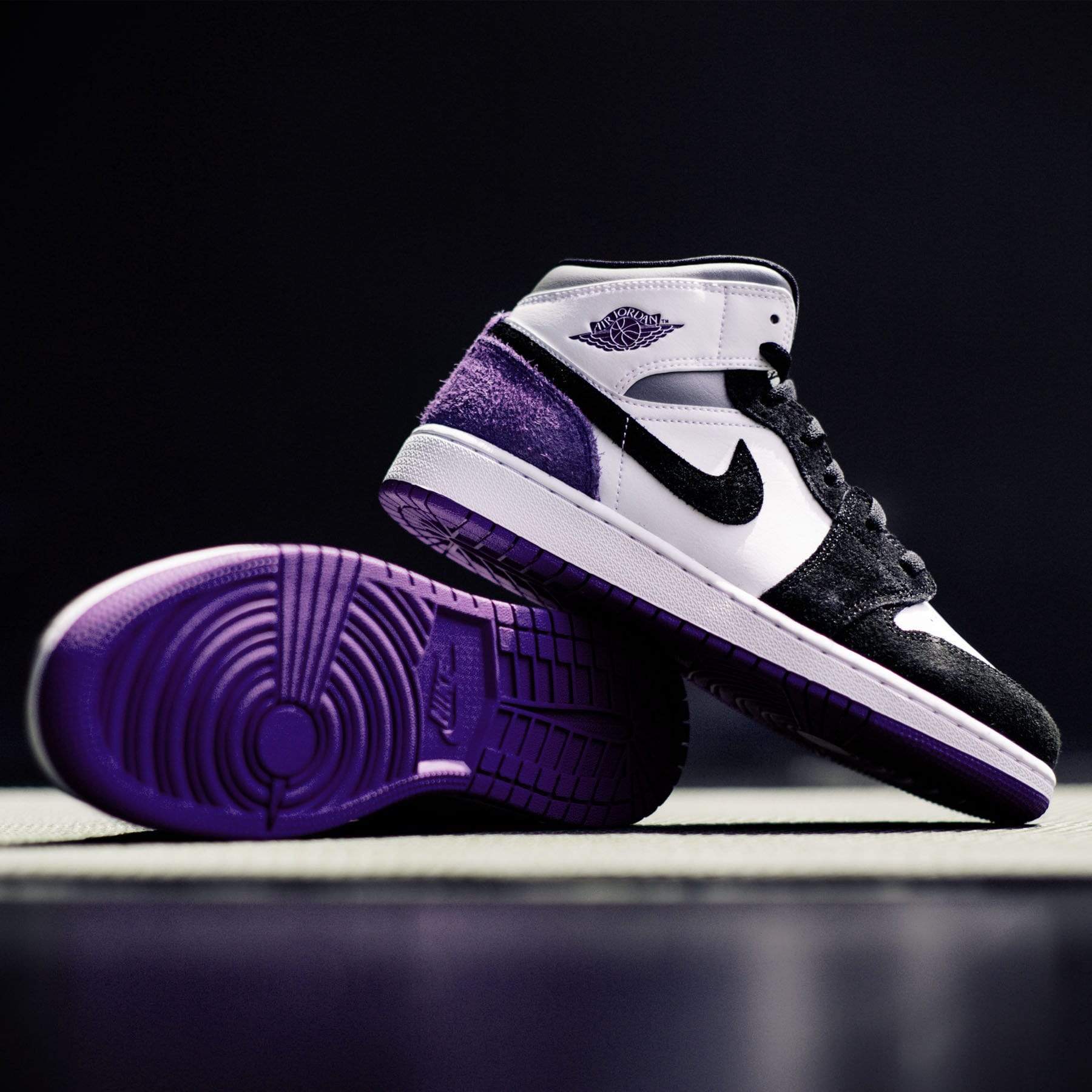 Air Jordan 1 Mid SE GS 'Varsity Purple' - Image 8