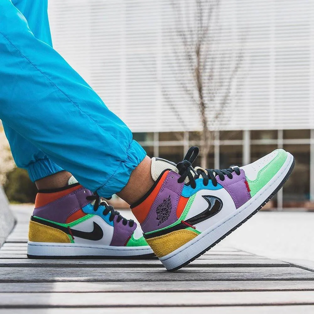 Air Jordan 1 Mid SE Multi-Colour (W) - Image 4