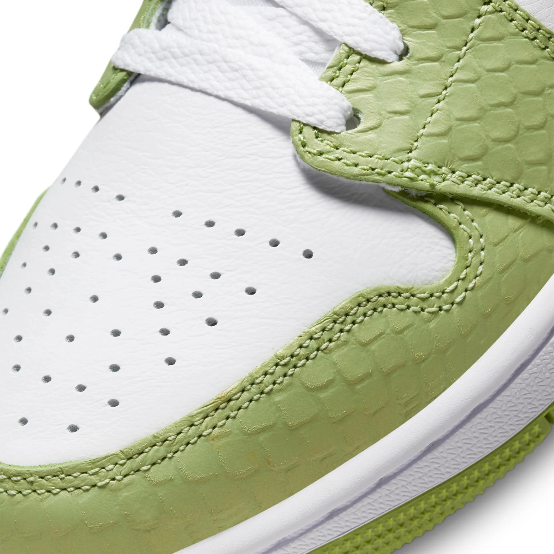 Air Jordan 1 Mid SE Wmns 'Green Python' - Image 6