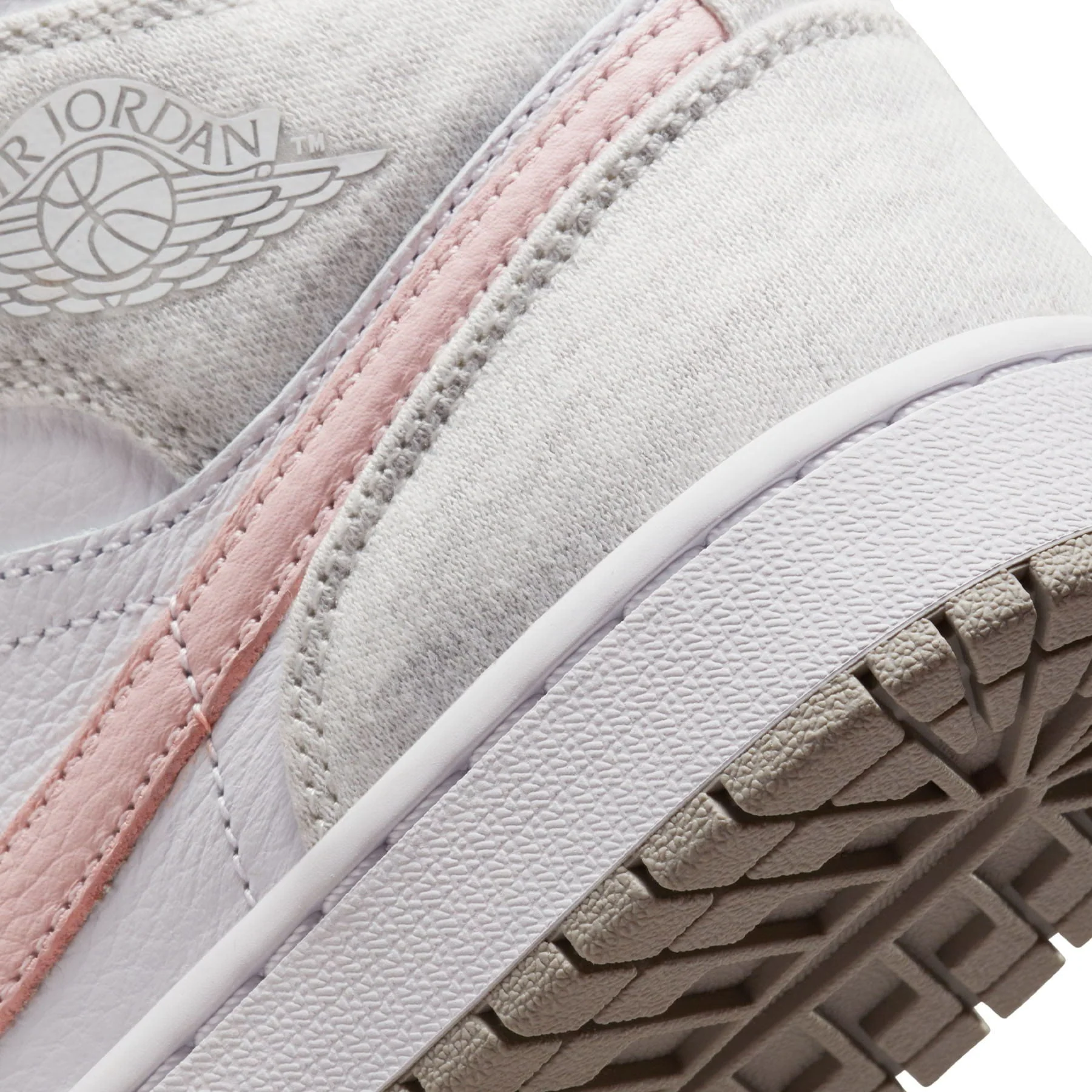 Air Jordan 1 Mid SE Wmns 'White Light Iron Ore' - Image 7