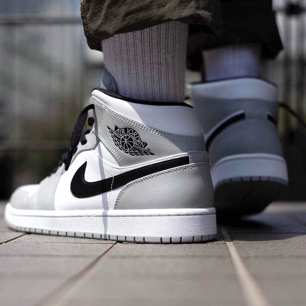 Air Jordan 1 Mid 'Smoke Grey' - Image 7