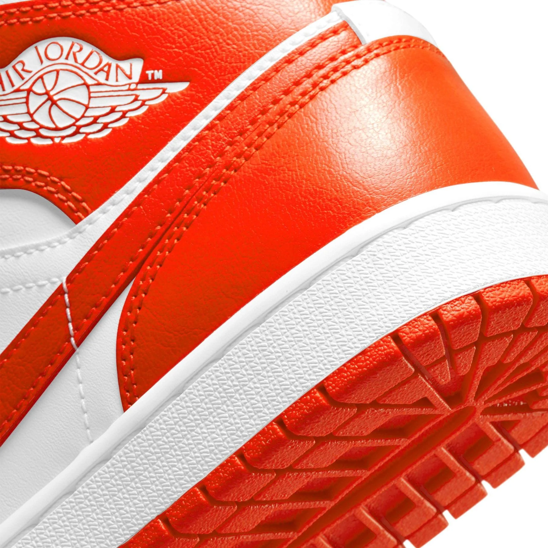 Air Jordan 1 Mid Wmns 'Syracuse' - Image 7
