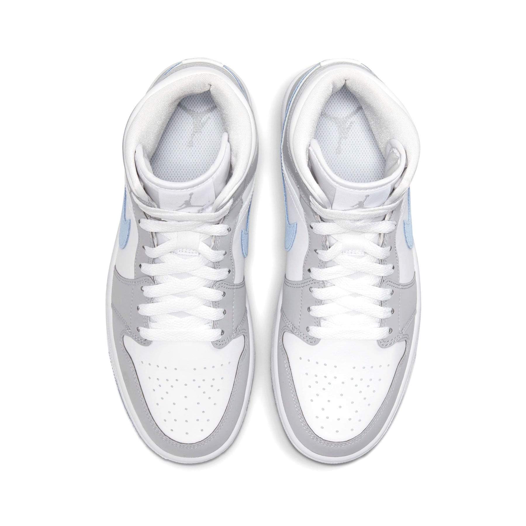 Air Jordan 1 Mid Wmns 'White Wolf Grey' - Image 4