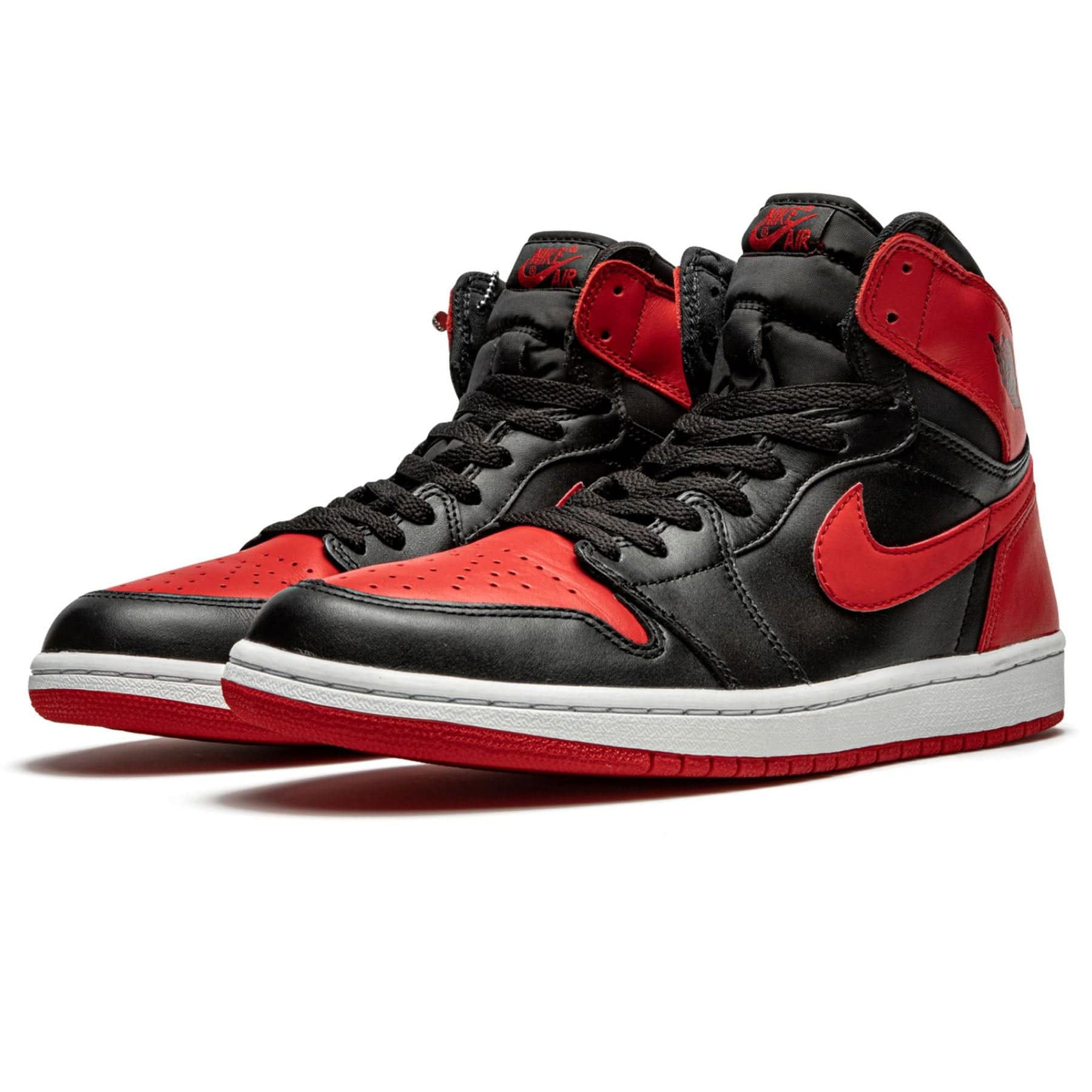 Air Jordan 1 Retro 'Bred' 2001 - Image 2