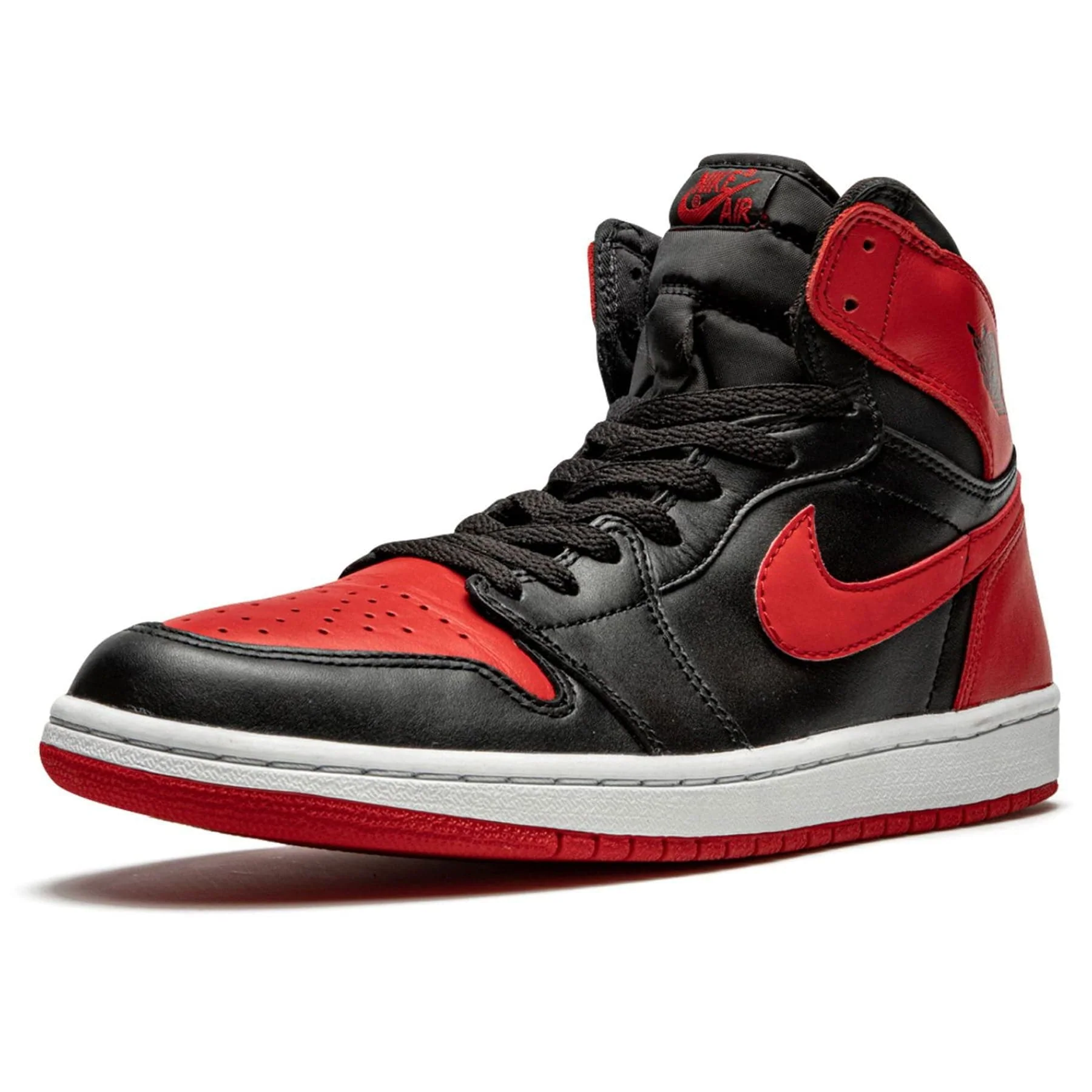 Air Jordan 1 Retro 'Bred' 2001 - Image 4