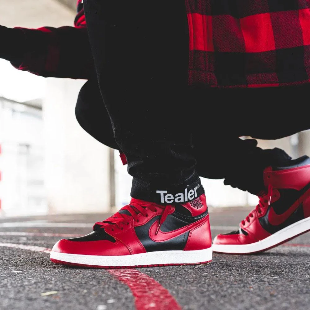 Air Jordan 1 Retro High '85 'Varsity Red' - Image 5
