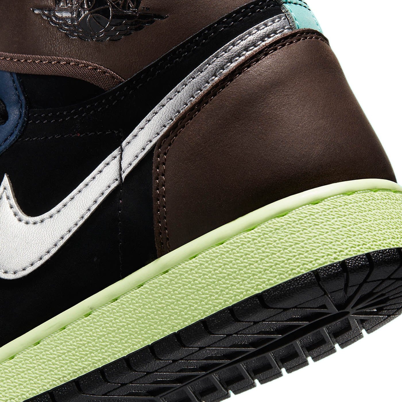 Air Jordan 1 Retro High GS 'Tokyo Bio Hack' - Image 7