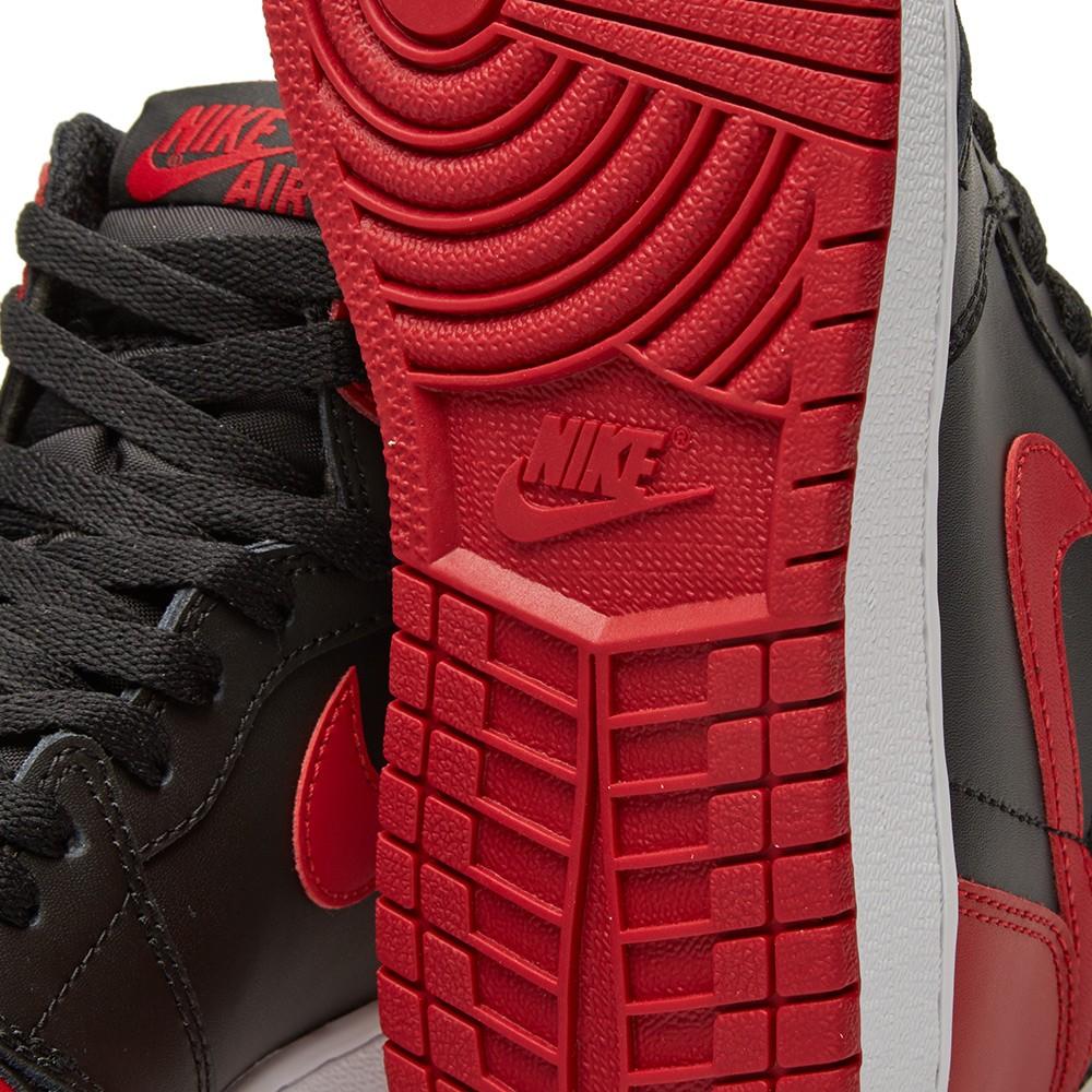 Air Jordan 1 Retro High OG Bred 2016 Banned - Image 8