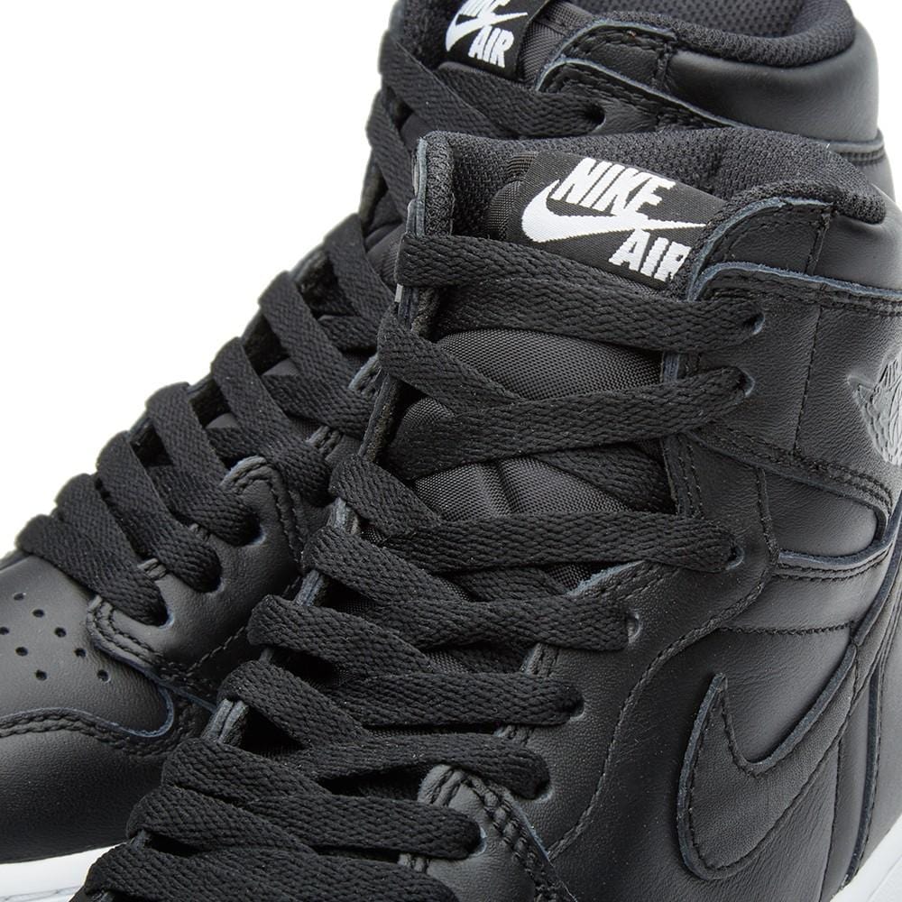 AIR JORDAN 1 RETRO HIGH OG Black & White - Image 5