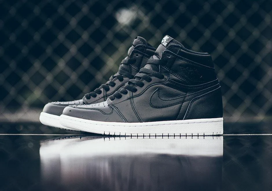 AIR JORDAN 1 RETRO HIGH OG Black & White - Image 6