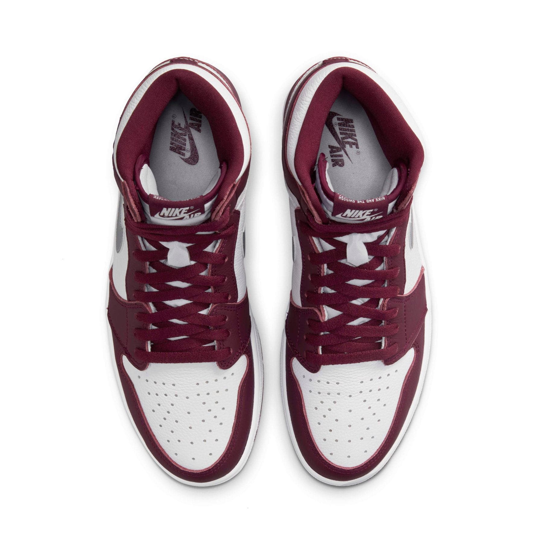 Air Jordan 1 Retro High OG 'Bordeaux' - Image 3