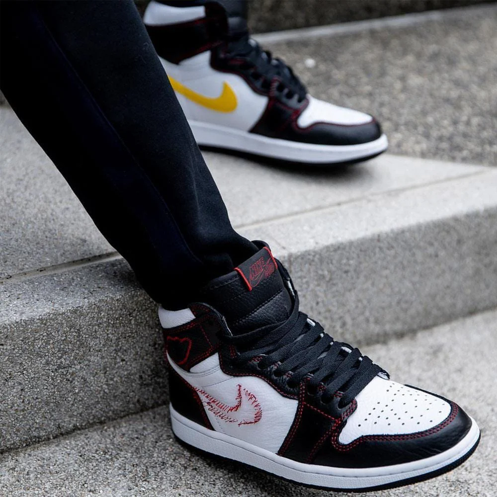Air Jordan 1 Retro High OG 'Defiant' - Image 7