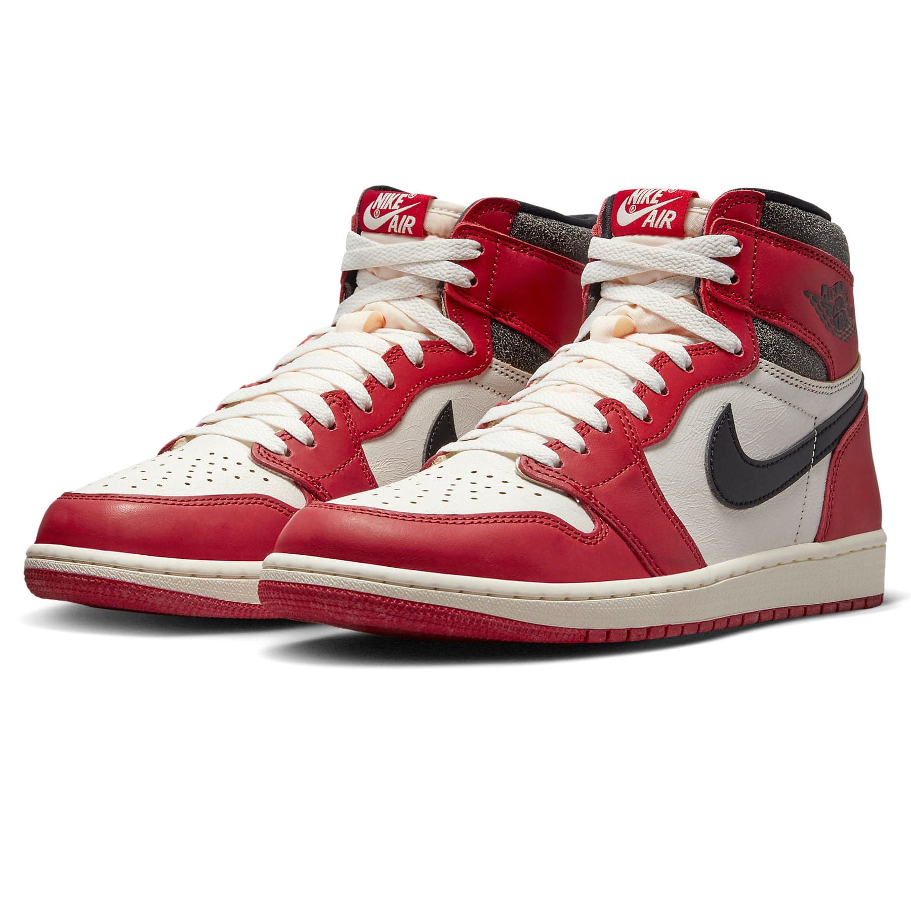 Air Jordan 1 Retro High OG 'Chicago Lost & Found' - Image 2