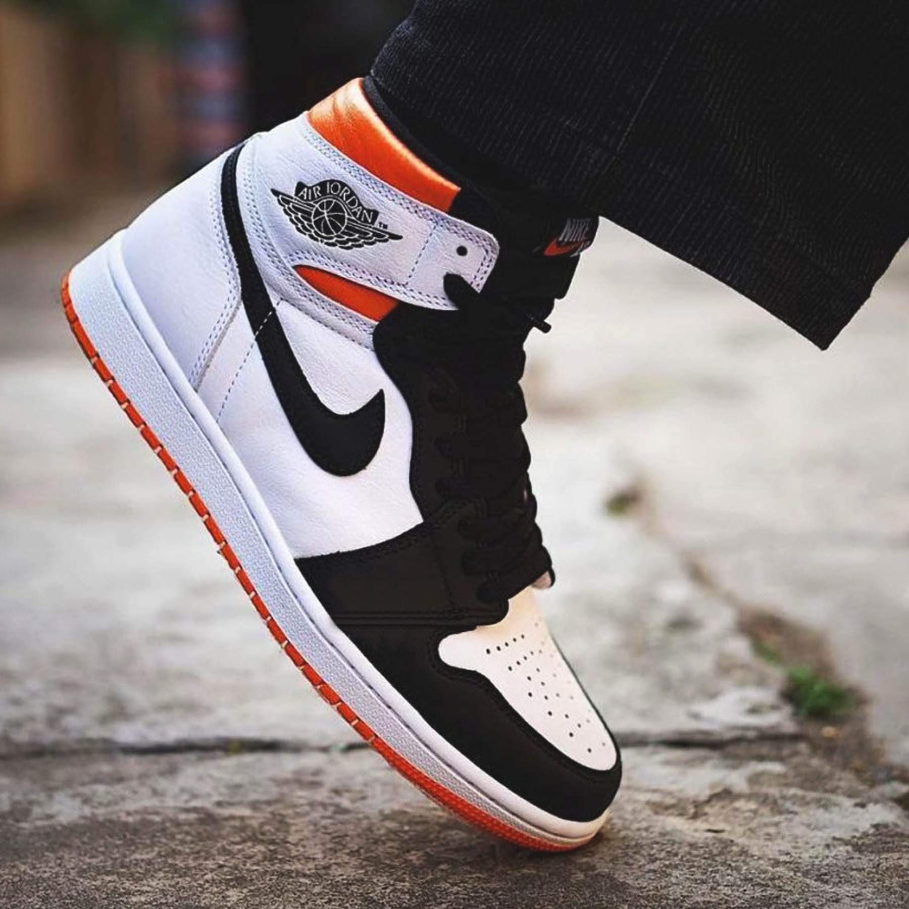 Air Jordan 1 Retro High OG 'Electro Orange' - Image 6