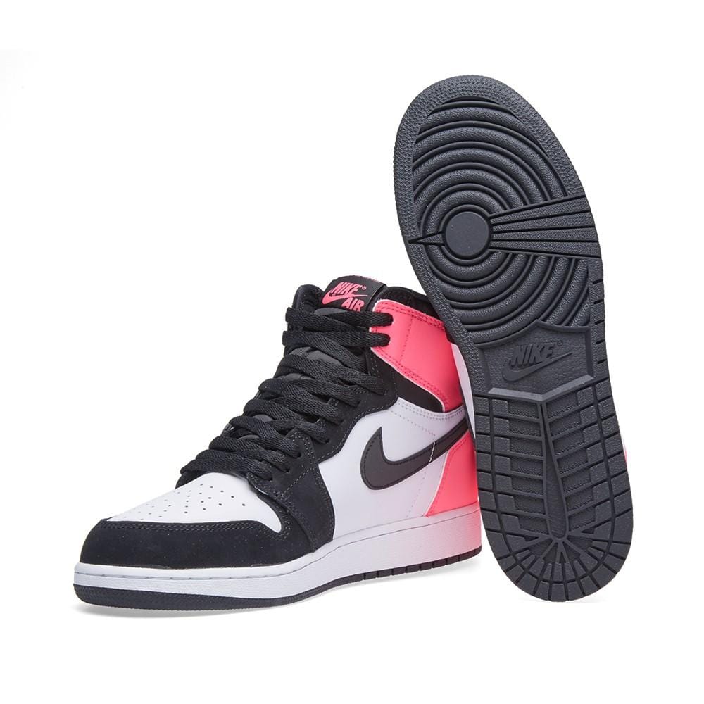 Air Jordan 1 Retro High OG GS 'Black Hyper Pink White' - Image 3