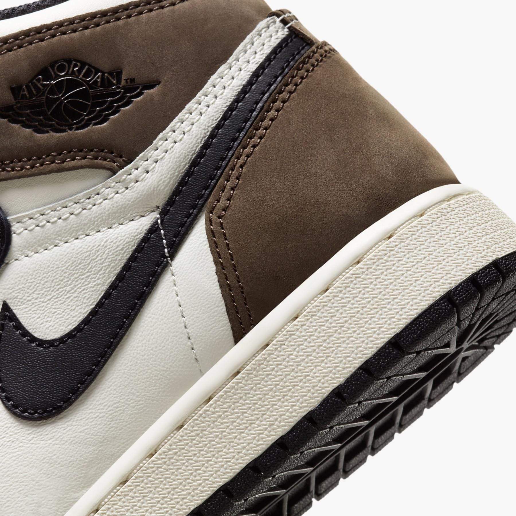 Air Jordan 1 Retro High OG GS 'Dark Mocha' - Image 7