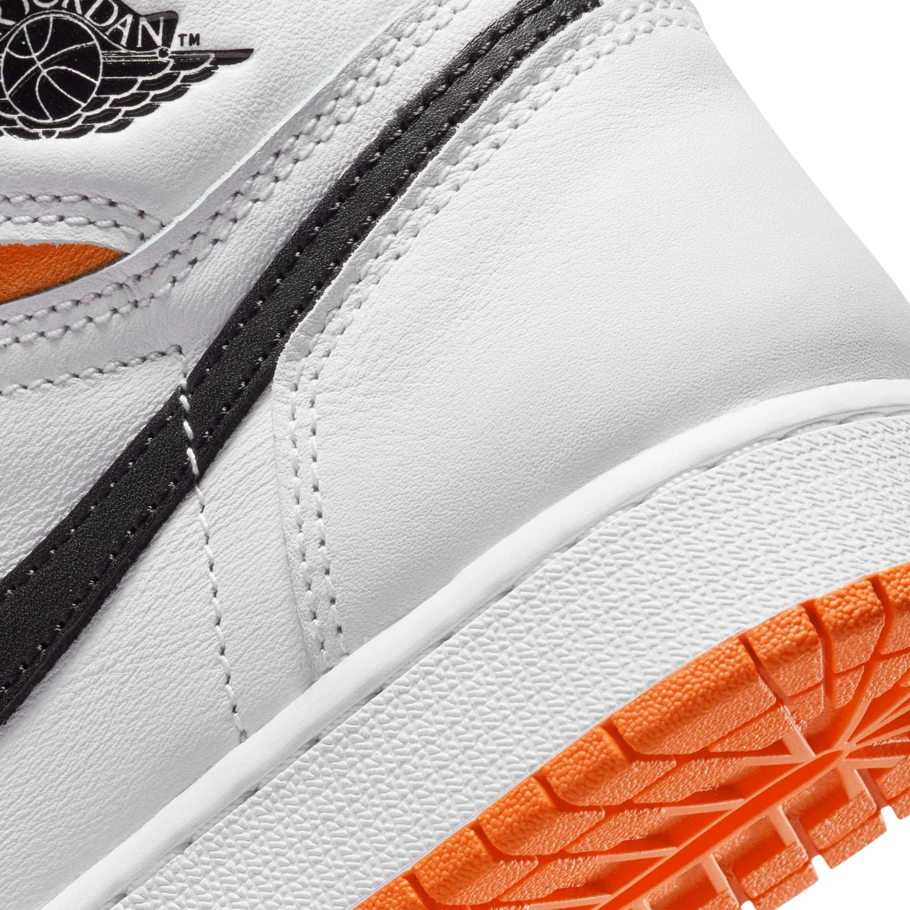 Air Jordan 1 Retro High OG GS 'Electro Orange' - Image 7