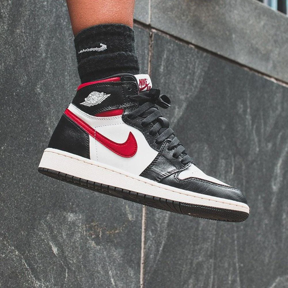 Air Jordan 1 Retro High OG GS 'Gym Red' - Image 7