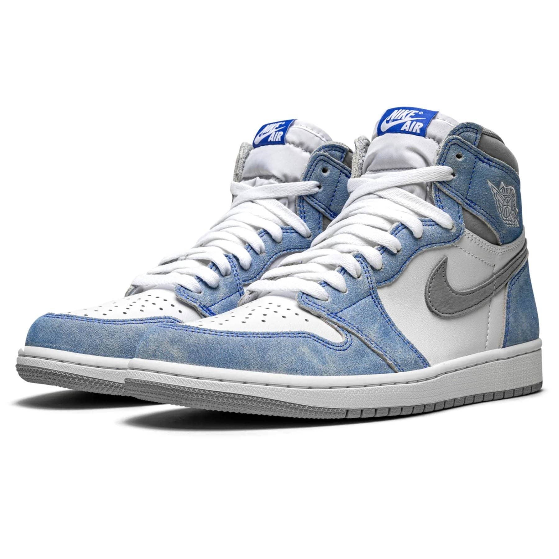 Air Jordan 1 Retro High OG 'Hyper Royal' - Image 2