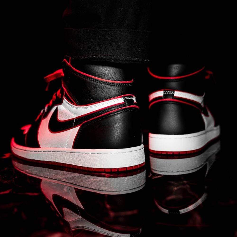 Air Jordan 1 Retro High OG 'Meant To Fly' - Image 6
