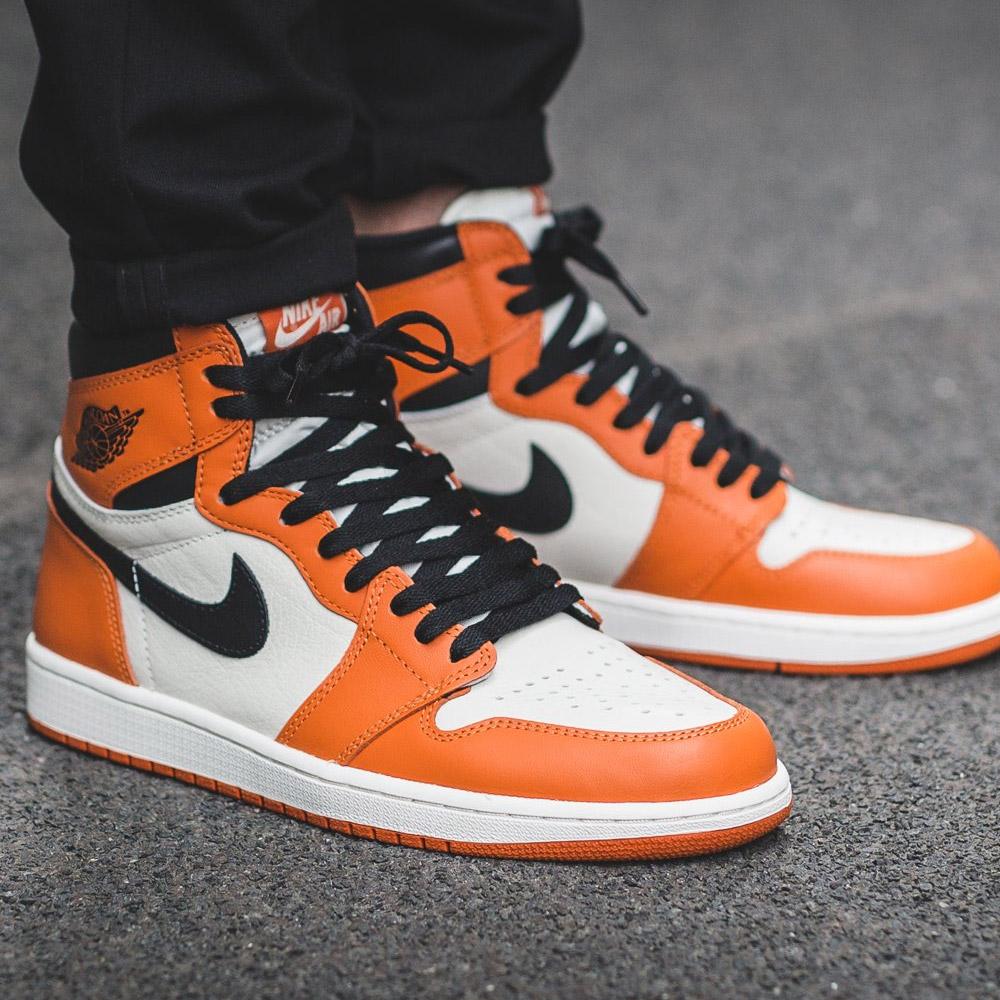 AIR JORDAN 1 RETRO HIGH OG 'REVERSE SHATTERED BACKBOARD' - Image 4