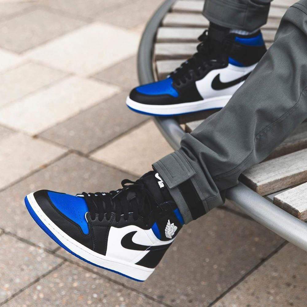 Air Jordan 1 Retro High OG 'Royal Toe' - Image 7